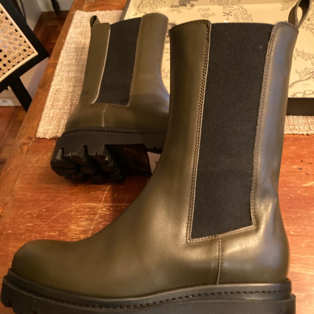 Tall Lug Boot